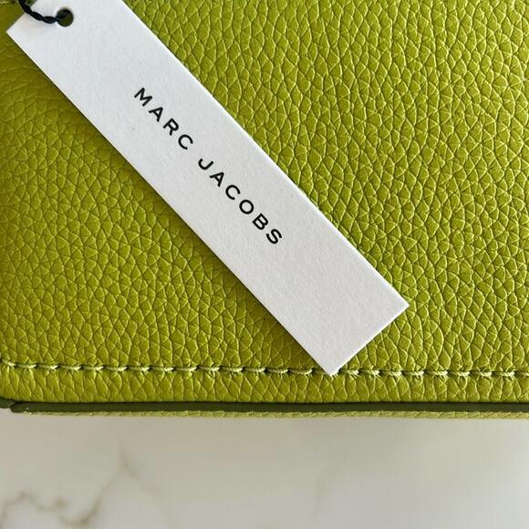 Marc Jacobs Lime Green Crossbody Bag NWT - Picture 7 of 9